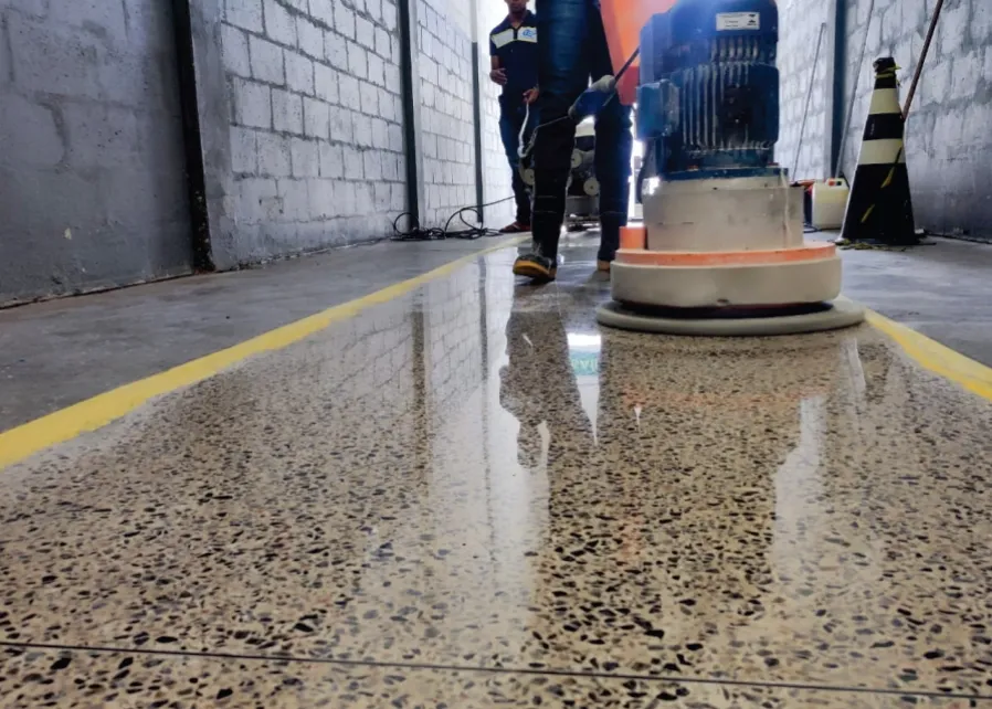 Lapidação - Piso Granelite 3